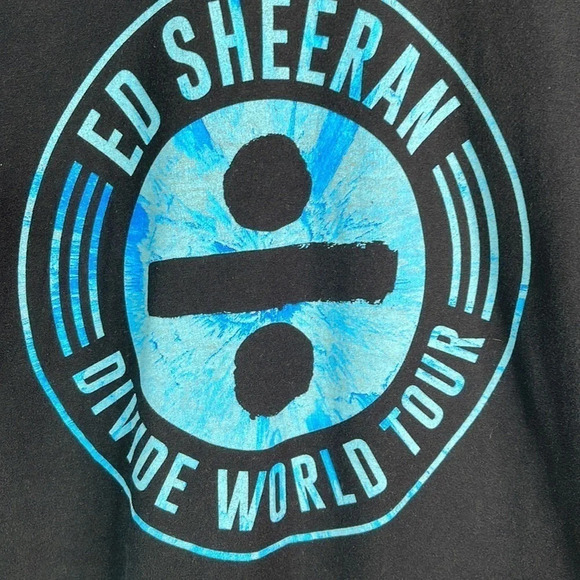 ED SHEERAN Divide World Tour Concert T-Shirt Black North America Cities Dates M - Picture 3 of 12